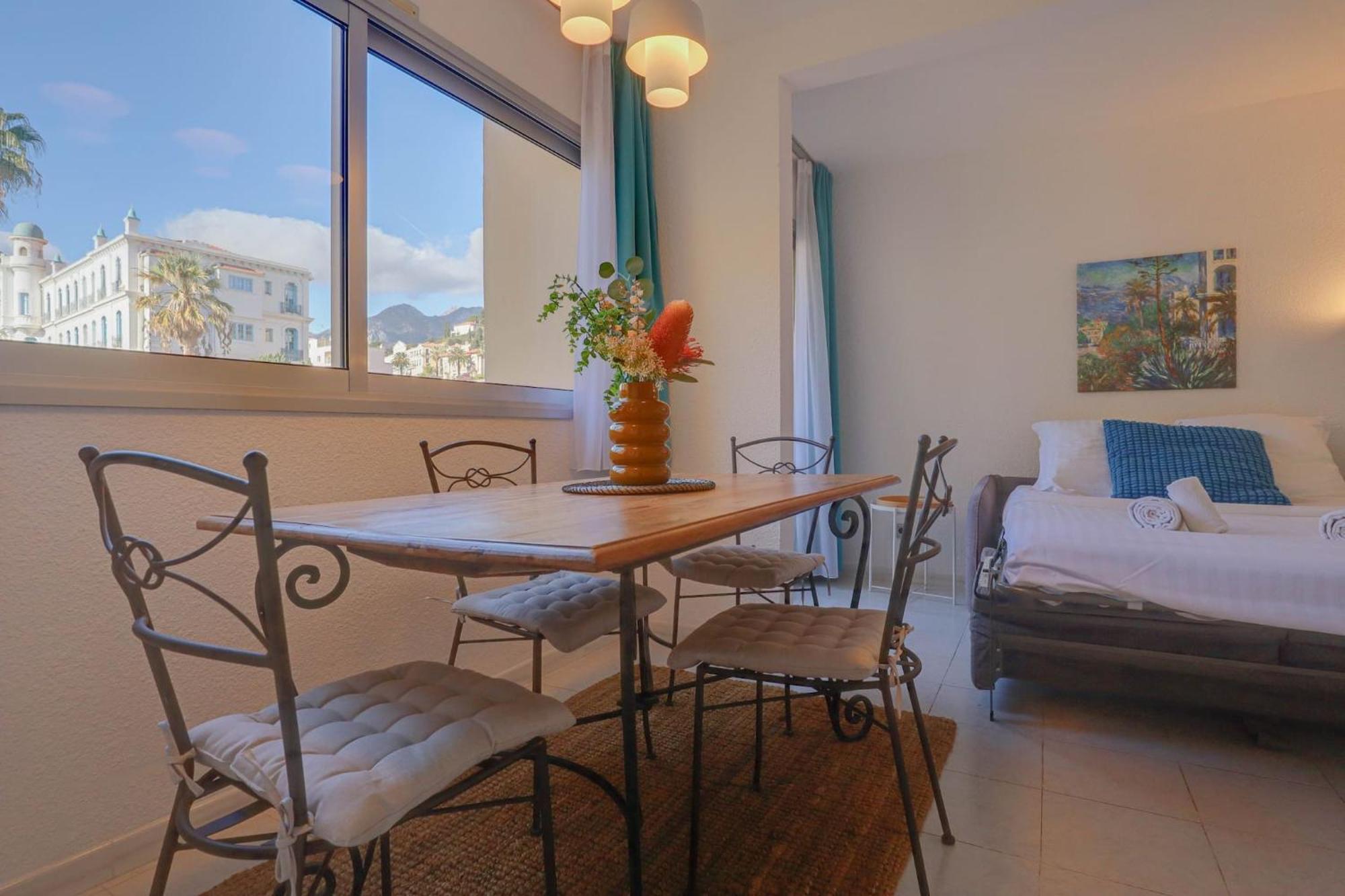 "Charmant Studio" Plein Centre, Calme, Terrasse ม็องตง ภายนอก รูปภาพ